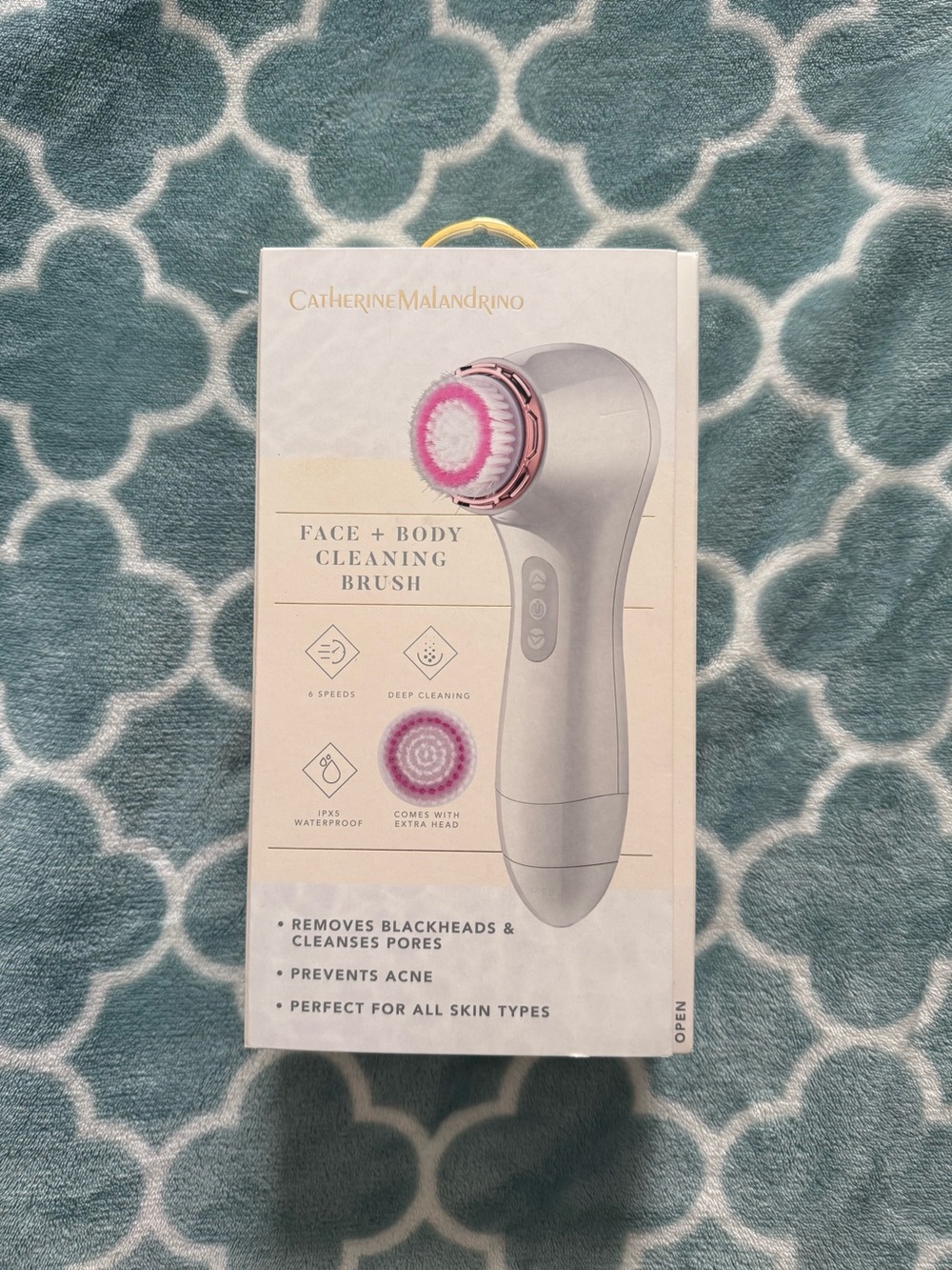 Catherine Malandrino White Facial & Body Cleansing Brush with Pink Brush Head